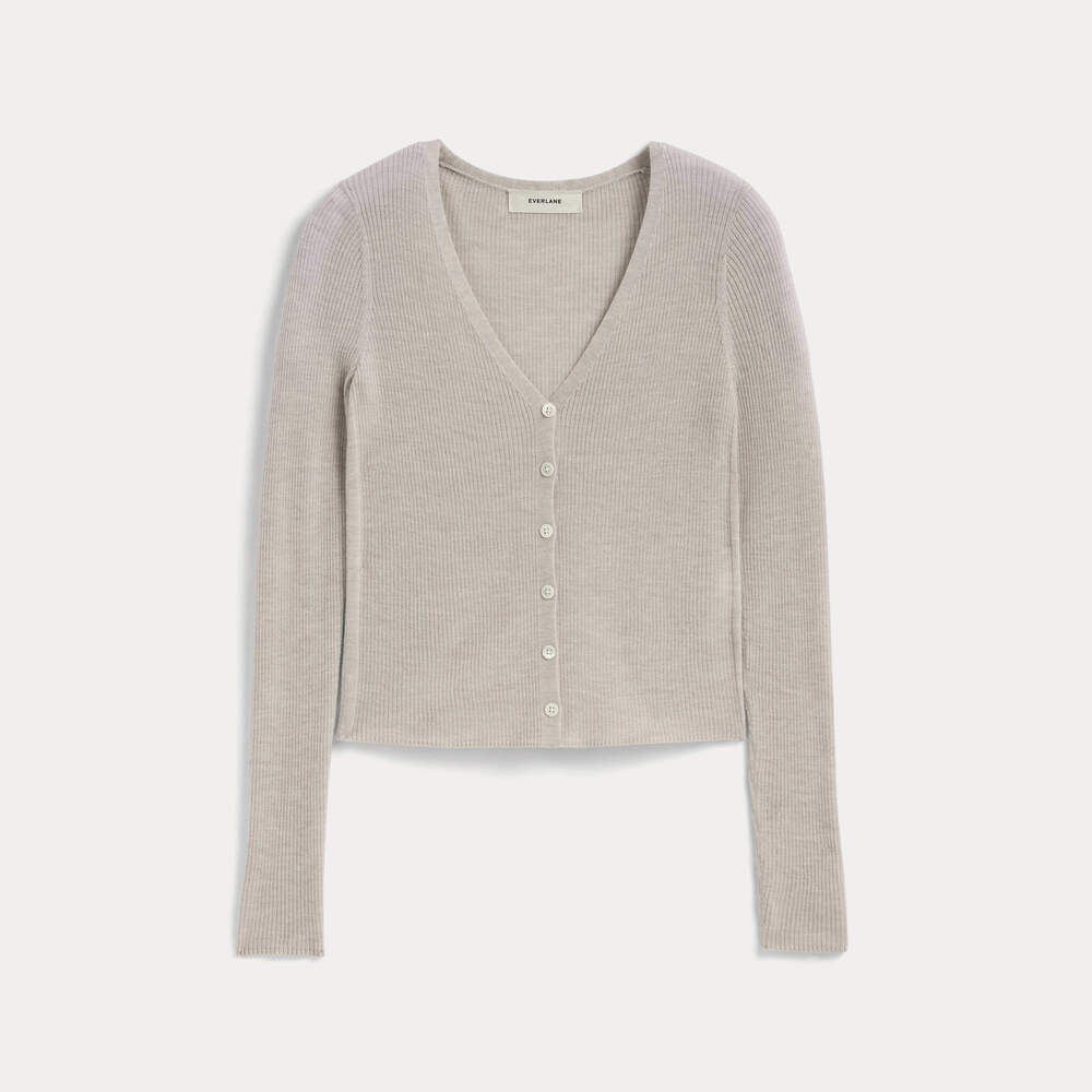 Everlane Women's Cardigan in Ultrasoft Merino in Heather Oatmeal, Size Medium.